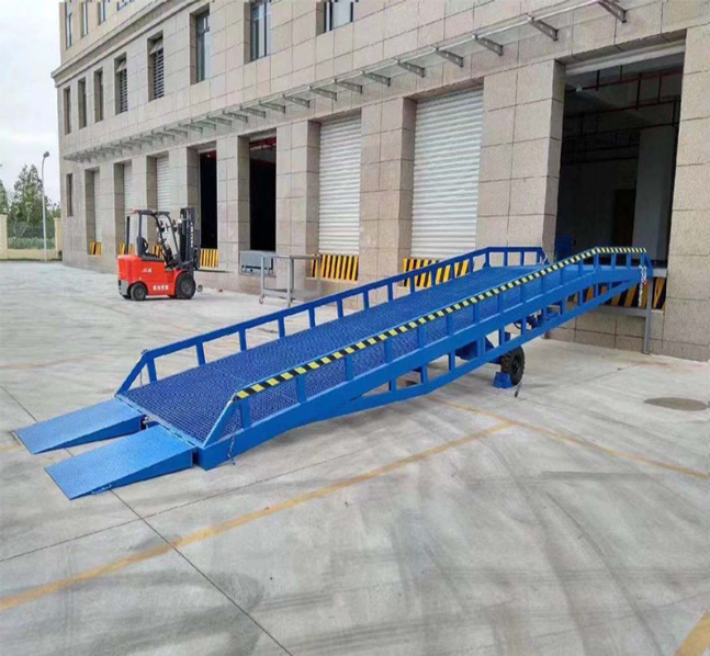 黑河移动式登车桥装卸